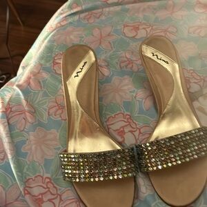 Very beautiful Nina sandal